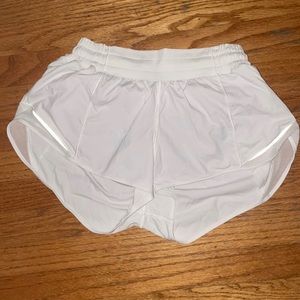 Lululemon Hotty hot shorts size 6